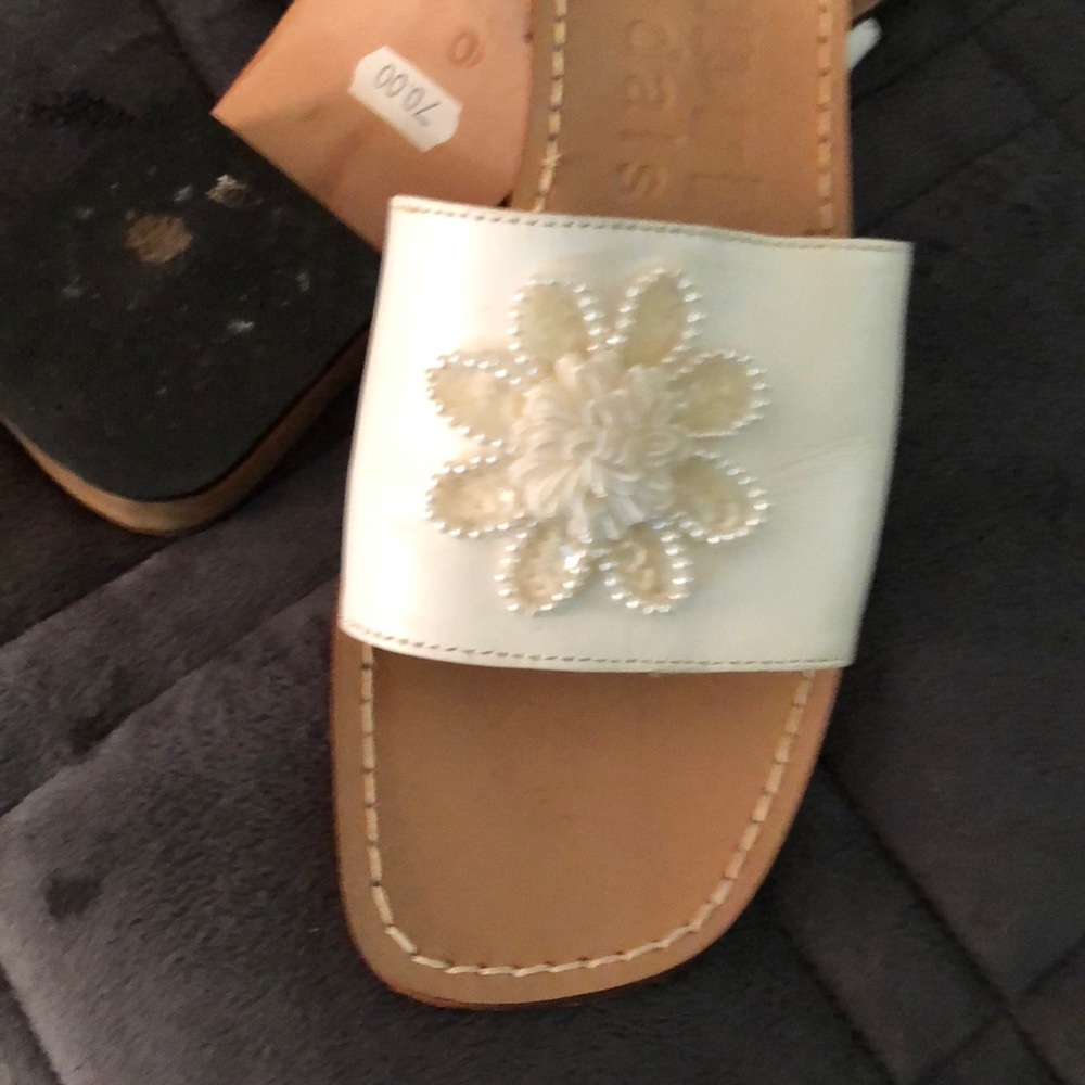 Capri Sandals - Picture 4 of 5